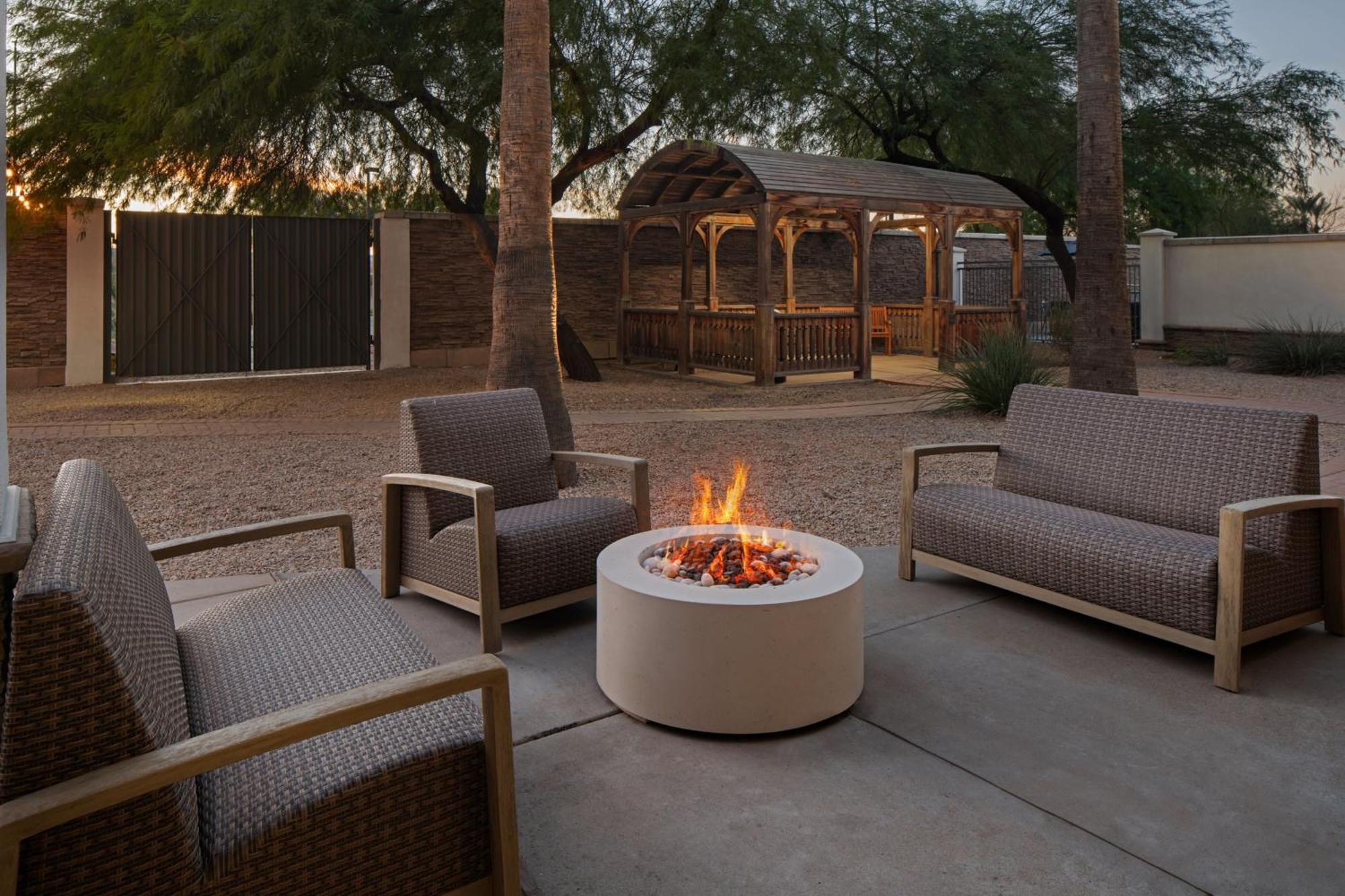 Courtyard By Marriott Phoenix West/Avondale Luaran gambar